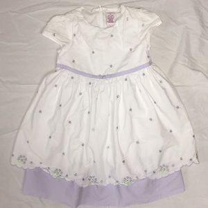 Gymboree like new. 3T